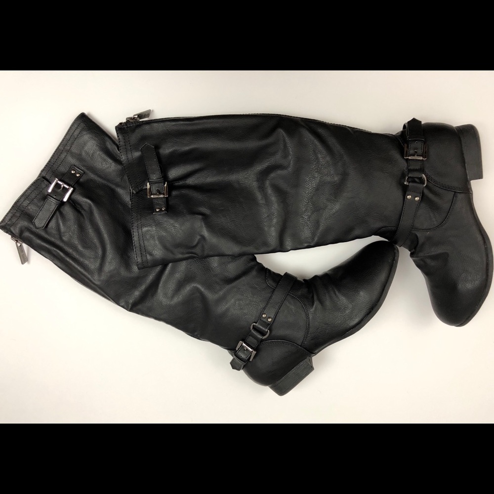 Top Moda black women's boots size 7.5